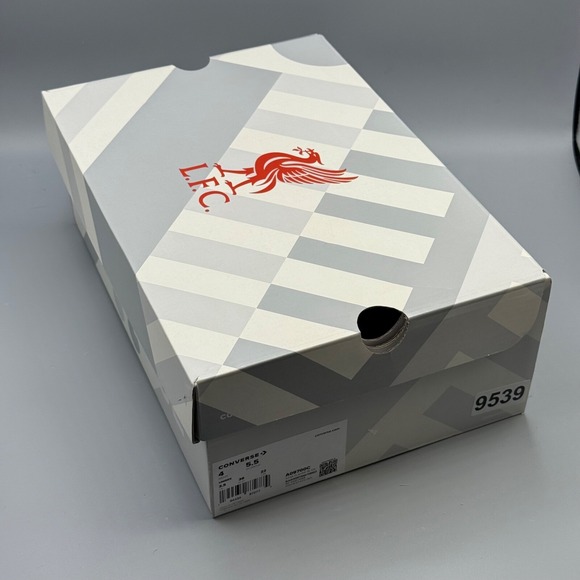 Converse Liverpool FC Men's 4 Sneakers Lo Suede Star Player A09700C Women's 5.5 - Picture 8 of 14